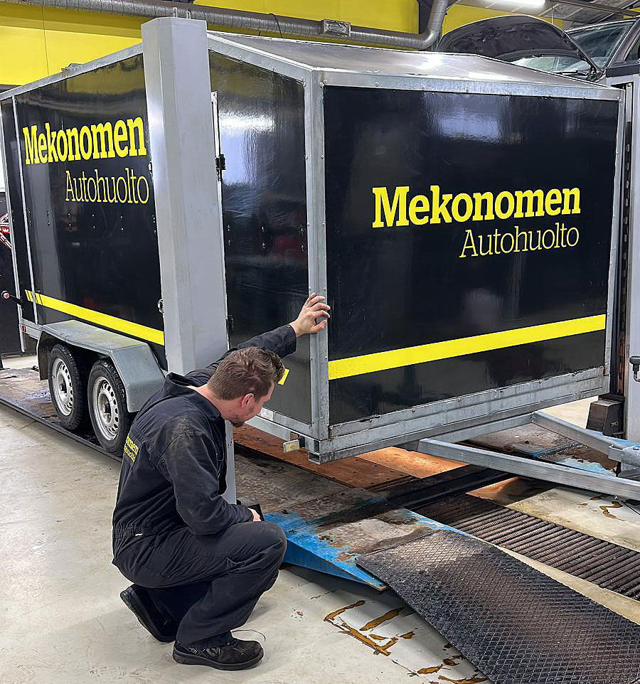 jyvascar-perakarryt2025a Mekonomen Heinämäen Autohuolto huoltaa ja korjaa myös peräkärryt!